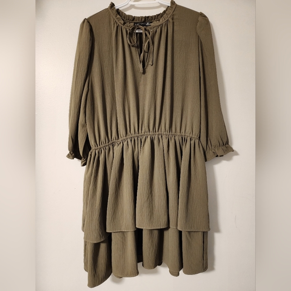 ❤️NWOT Black Tape Olive Green 3/4 Sleeve dress Size XL - Picture 1 of 5